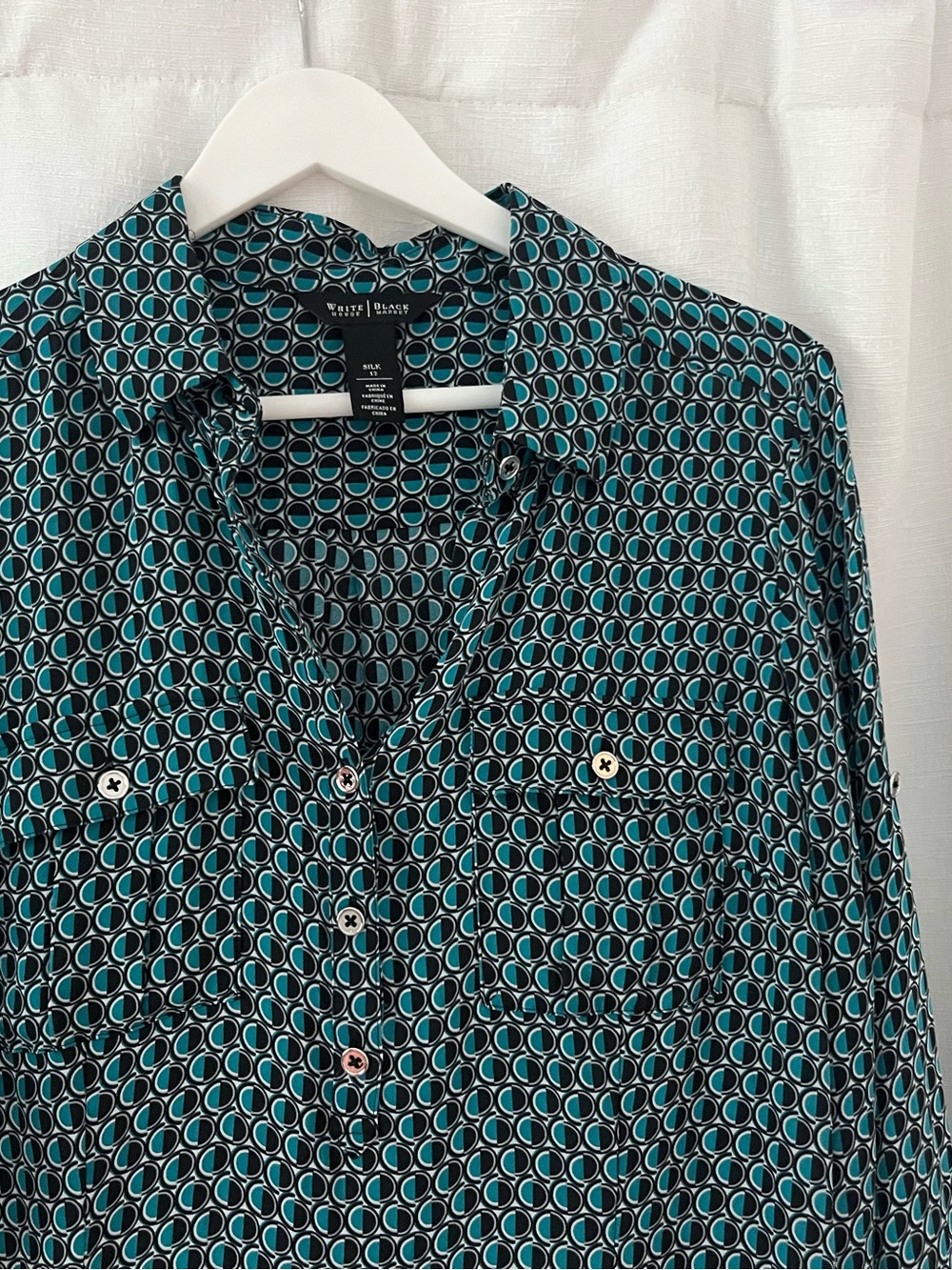 White House Black Market  Teal and Black Geometric Button-Front Blouse Sz 12 - Picture 9 of 10